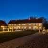 Nytårsaften 2026 med hotelovernatning, musik & dans (2 nætter) på Skrøbelev Gods